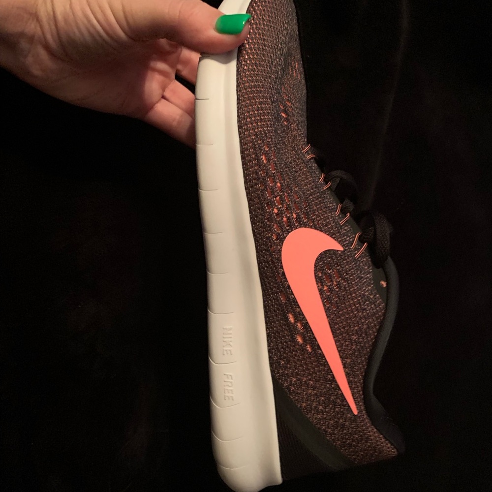 Nike Natural Running Shoes NWOB